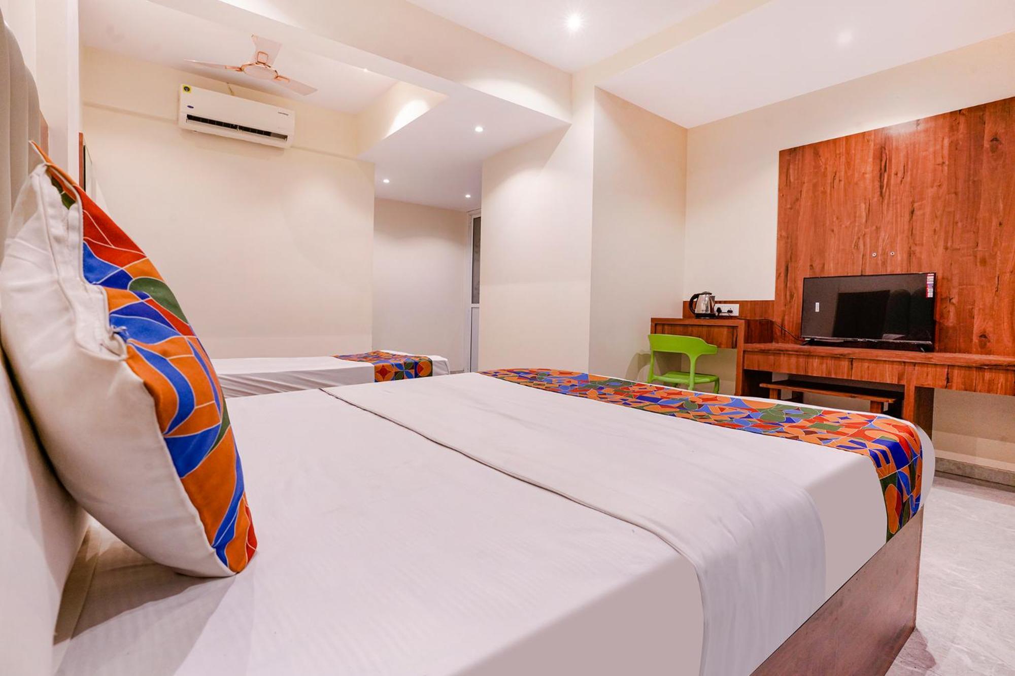 Fabexpress Utsav Residency - Nr Panvel Hotel Jamb ภายนอก รูปภาพ