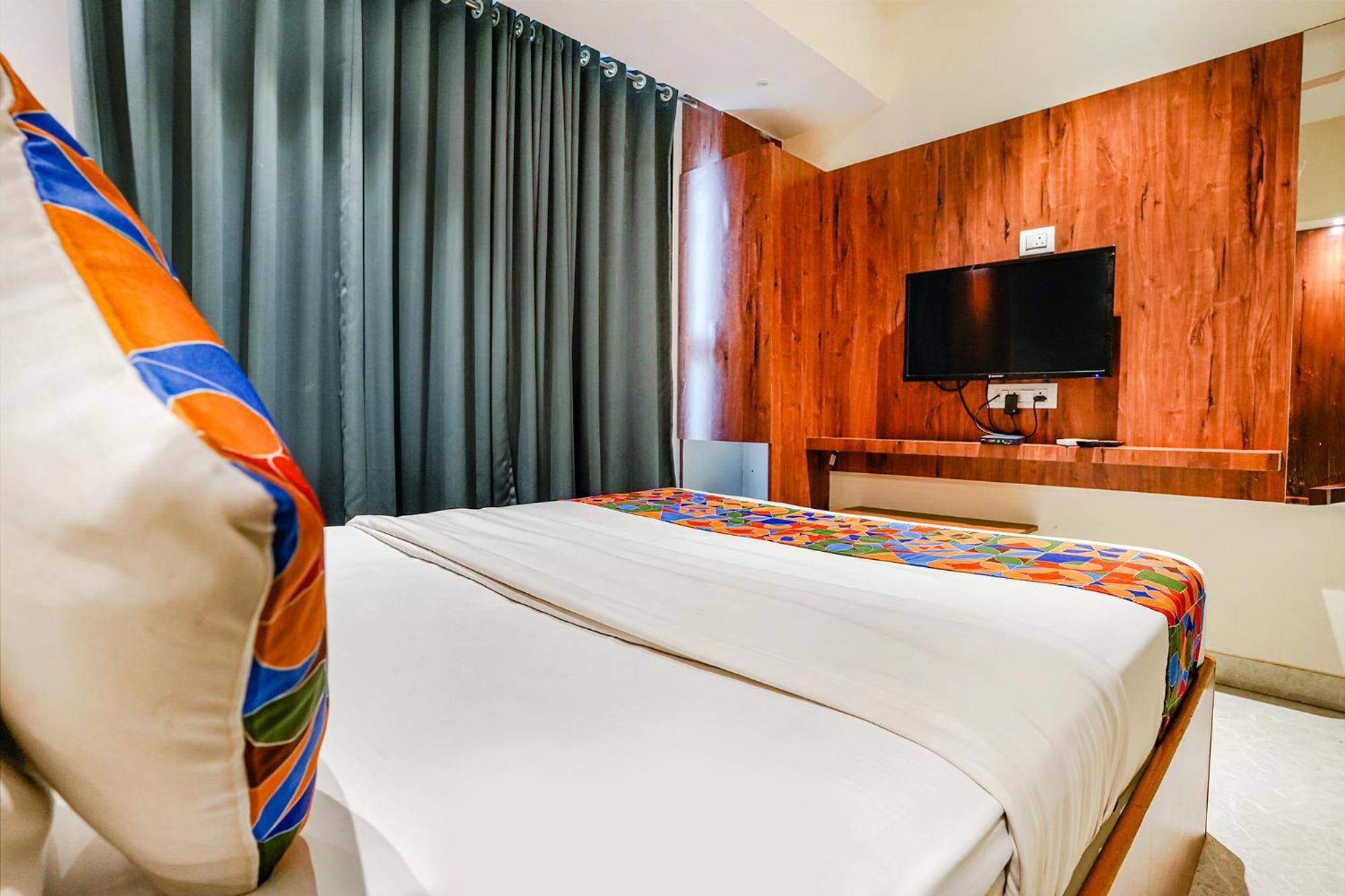 Fabexpress Utsav Residency - Nr Panvel Hotel Jamb ภายนอก รูปภาพ